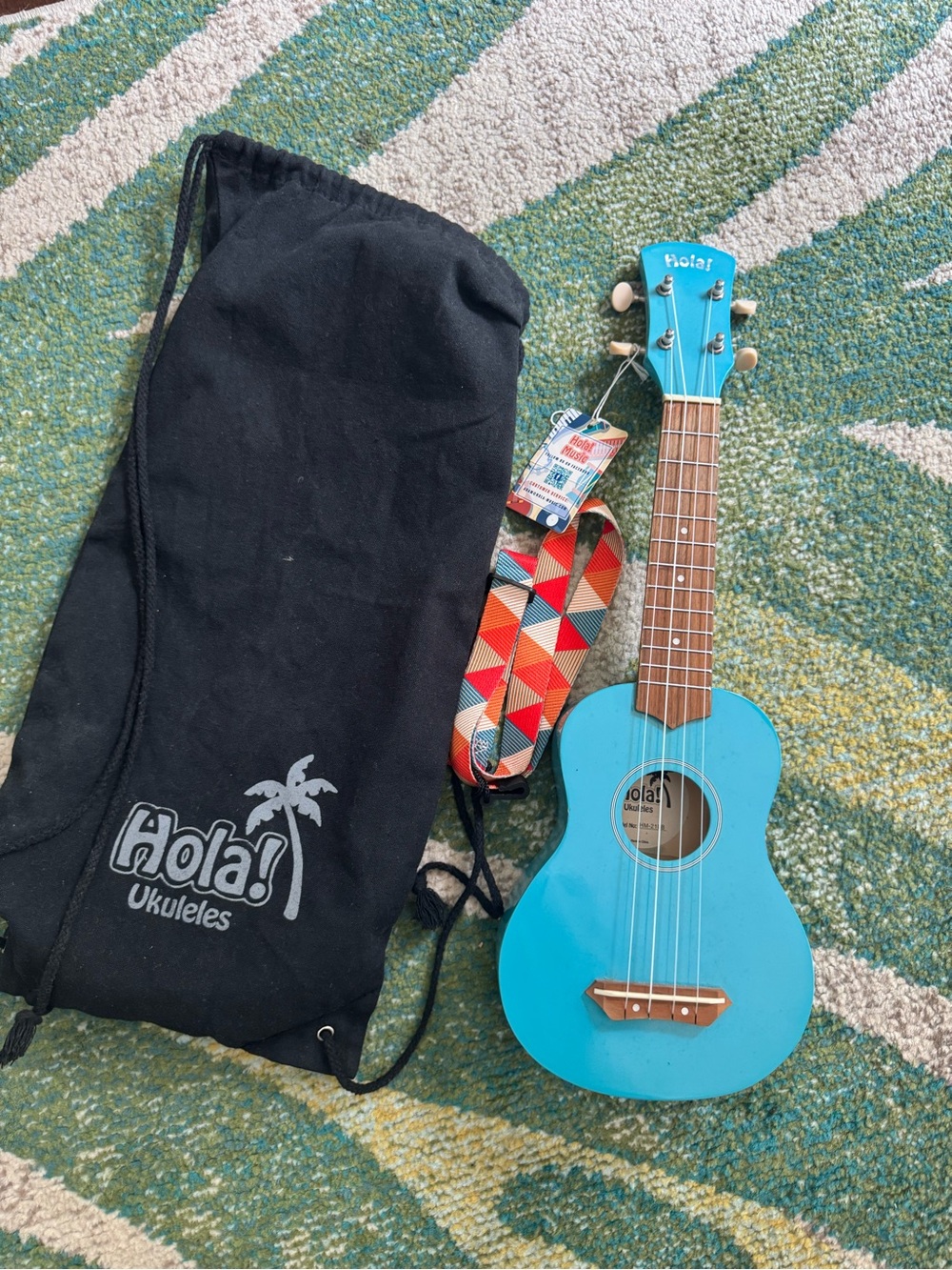 Brand new w/ tags Hola blue ukulele with strap